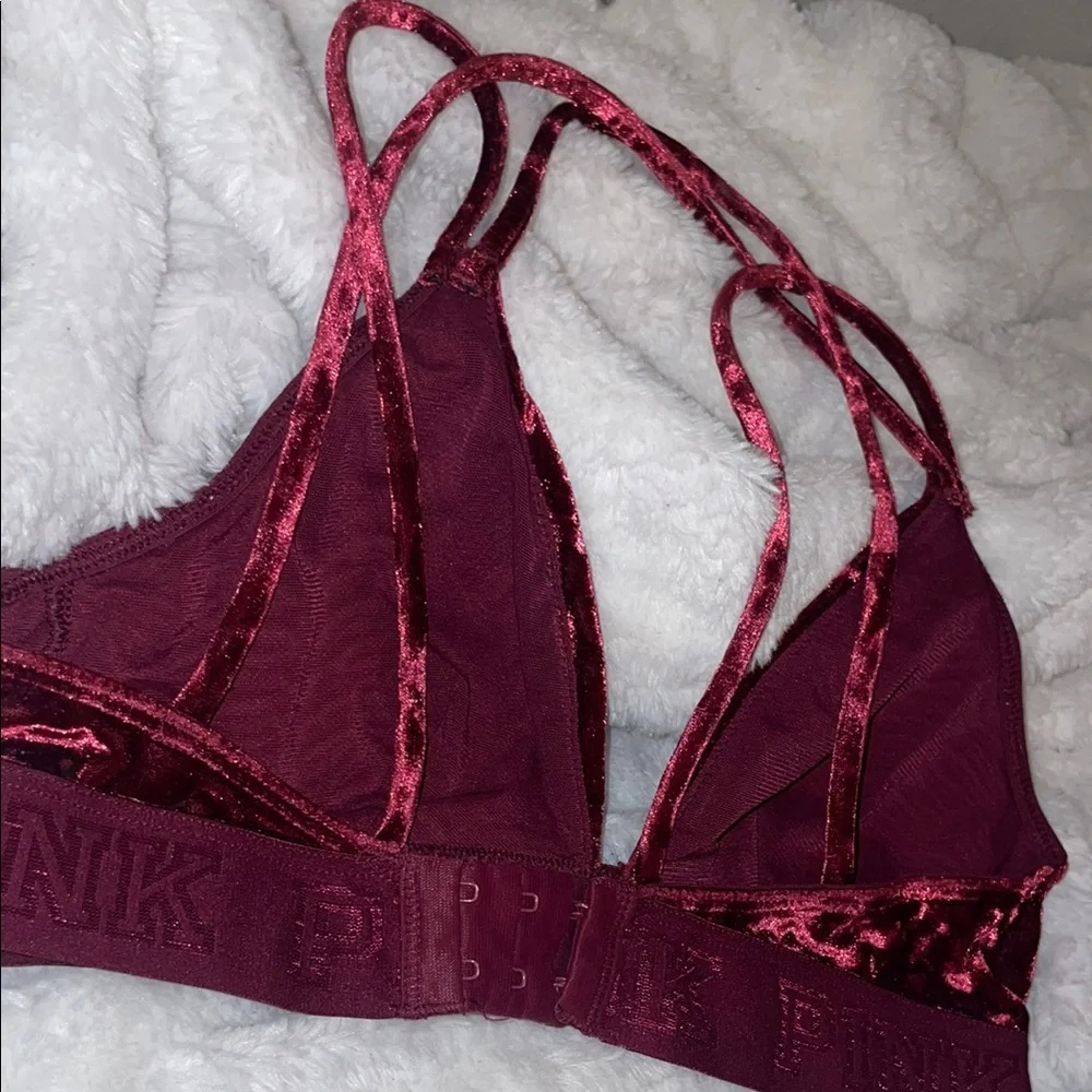 PINK Victoria's Secret Red Velvet Bra - Picture 5 of 5